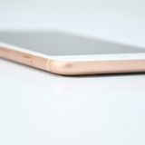 �����ʡ�docomo SIM�ե꡼ iPhone8 Plus 256GB �������