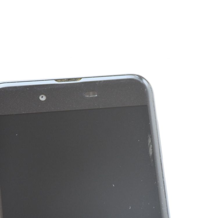 �ڥ���󥯡������ɹ���docomo SIM�ե꡼ AQUOS sense SH-01K �֥�å�