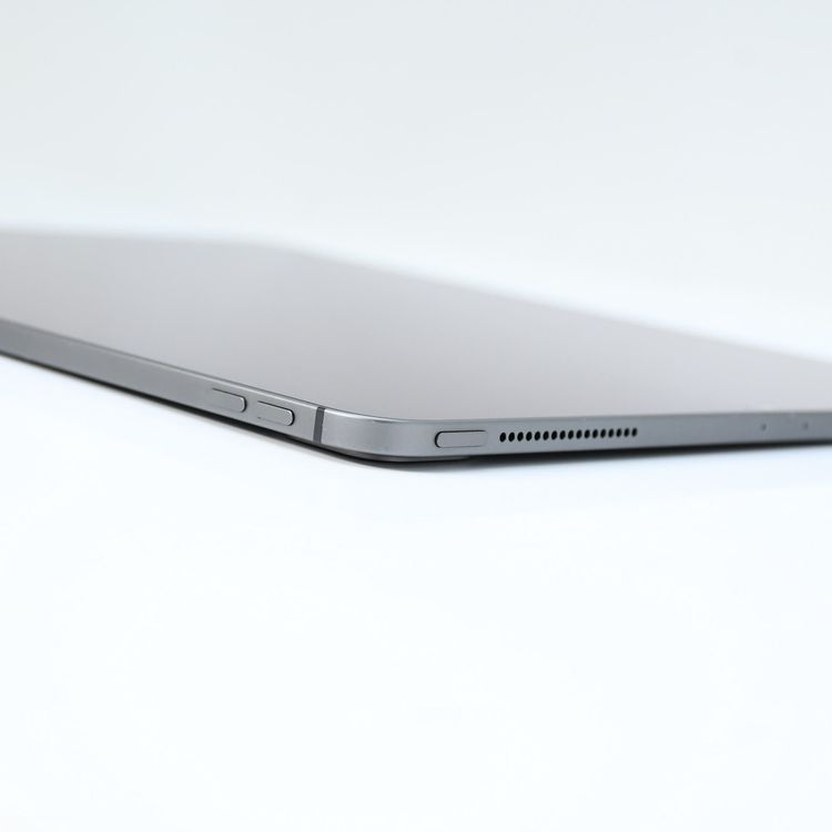 �ڥХåƥ꡼��������94���SIM�ե꡼iPad Pro 12.9����� ��4���� 128GB