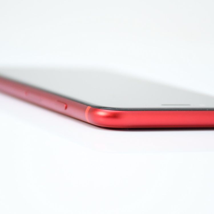 �����ʡ������Хåƥ꡼��������83���docomo SIM�ե꡼iPhone SE �裲����64GB