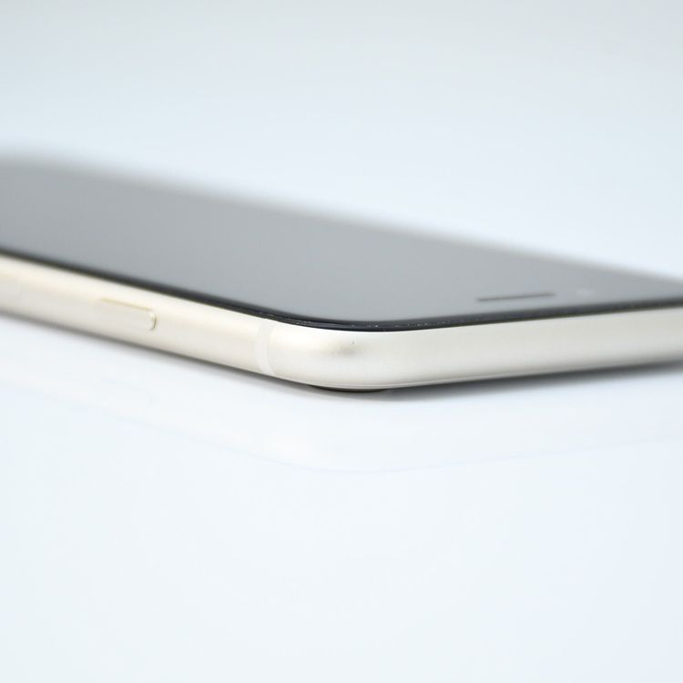 ڥ󥯡ʡ SIMե꡼ iPhoneSE 裳 64GB 饤