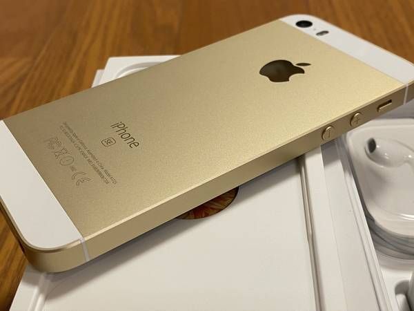 �����ʡ� iPhone SE����1�����32GB ������� ��SoftBank�ǡ�