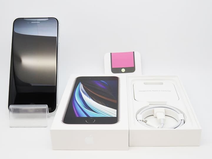 ムスビー｜3ヶ月長期保証付 iPhoneSE 第2世代 64GB ホワイト SIMフリー  
