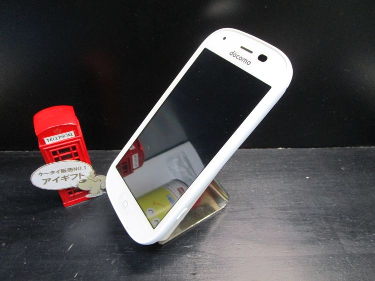 ムスビー｜docomo F-04J White 判定○一括済み 美品 #1014【らくらく