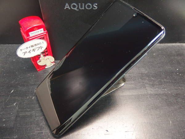 ムスビー｜SH-01M astroblack 判定○一括済み SIMロック解除済 新品  