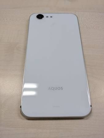AQUOS ZETA SH-04H���ۥ磻��