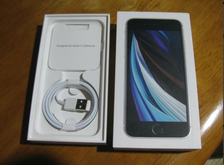 09Ūʡӿ100% PhoneSE64GB SIMե꡼