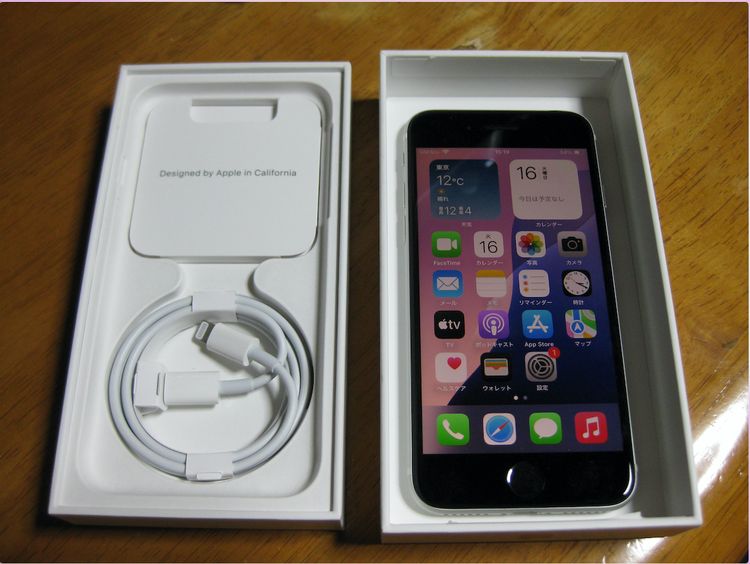 ���ʡ��վ�&���ӿ���100% iPhoneSE����128GB ��SIM�ե꡼