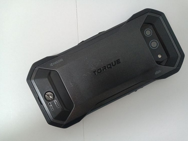 �� au ������ TORQUE 5G KYG01 �֥�å� SIM���å�����Ѥ�