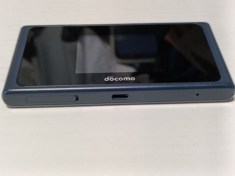 �� docomo HW-01L Wi-Fi STATION ����ǥ����֥롼