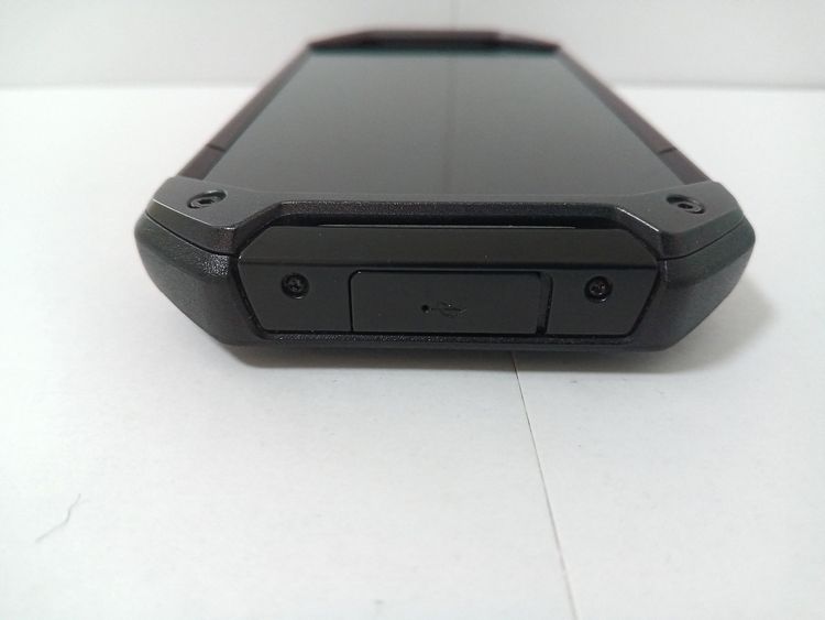 �� au ������ TORQUE 5G KYG01 �֥�å� SIM���å�����Ѥ�