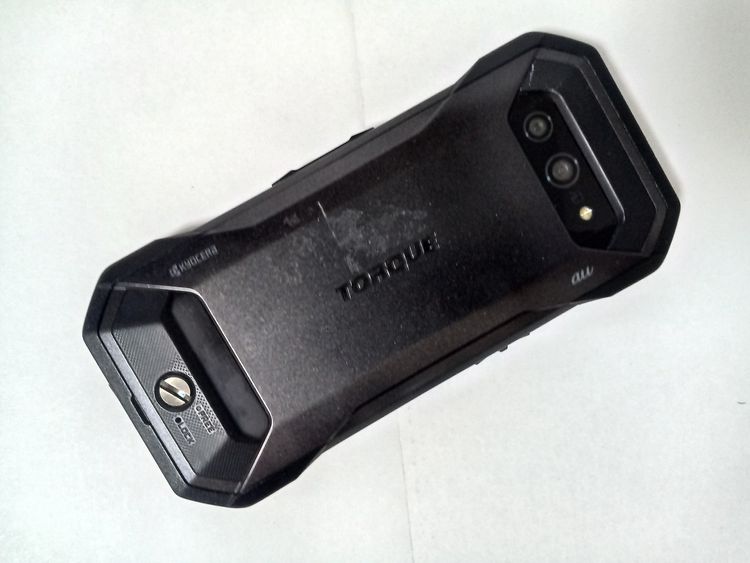 �� au ������ TORQUE 5G KYG01 �֥�å� SIM���å�����Ѥ�