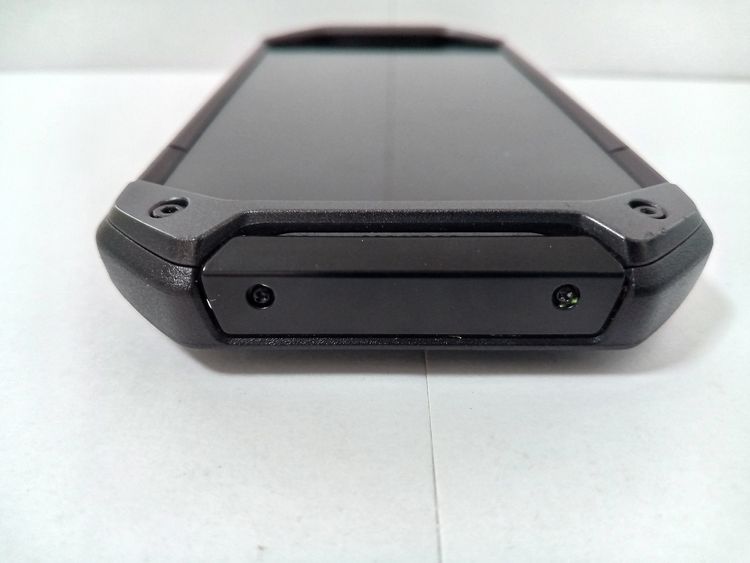 �� au ������ TORQUE 5G KYG01 �֥�å� SIM���å�����Ѥ�