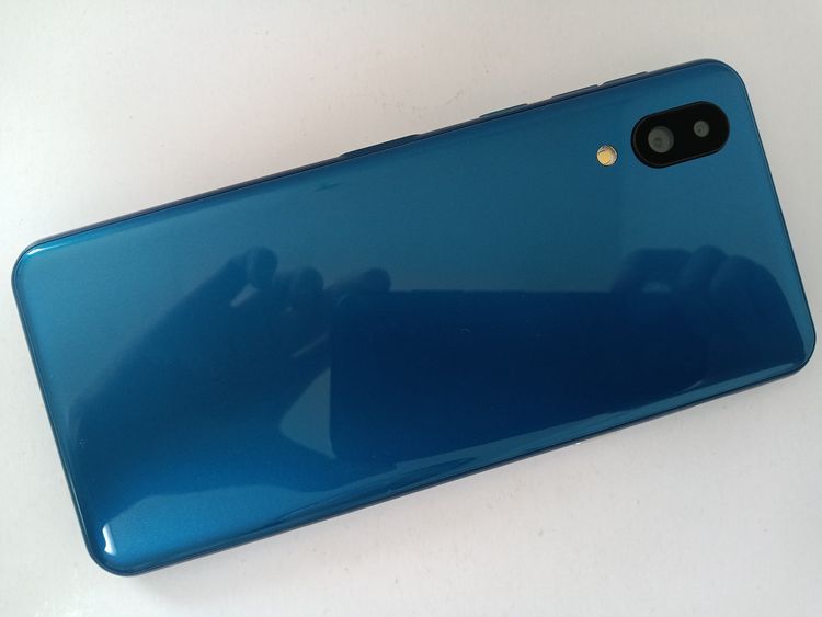�� SoftBank ����ץ륹�ޥ�6 A201SH ����ǥ����֥롼