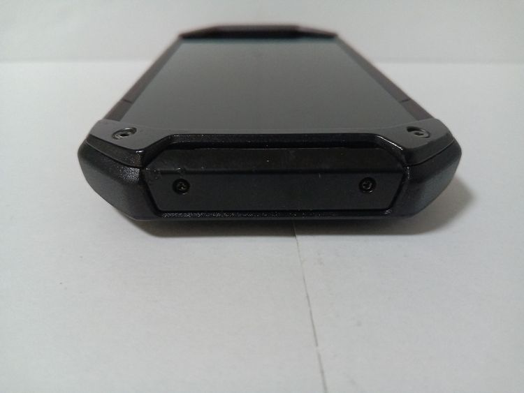 �� au ������ TORQUE 5G KYG01 �֥�å� SIM���å�����Ѥ�