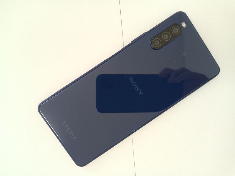 �� Ymobile! Xperia 10 II �֥롼 A001SO ����̤������