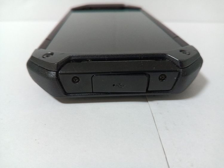 �� au ������ TORQUE 5G KYG01 �֥�å� SIM���å�����Ѥ�