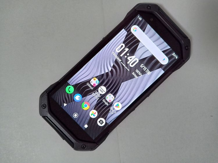 �� au ������ TORQUE 5G KYG01 �֥�å� SIM���å�����Ѥ�