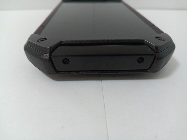 �� au ������ TORQUE 5G KYG01 �֥�å� SIM���å�����Ѥ�