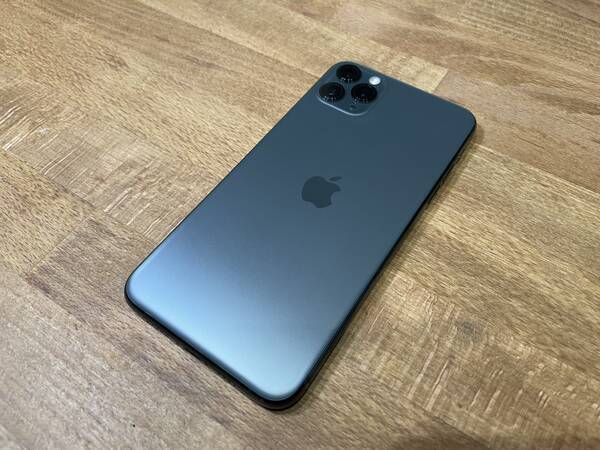 iPhone 奥深く 11 グリーン 64 GB SIMフリー バッテリー97%