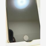 ��SIM�ե꡼ iPhoneSE ��3���� 128GB �������饤��