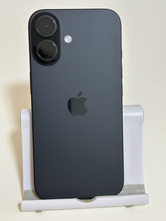 ���Хåƥ꡼100% Ķ���� SIM�ե꡼ iPhone16 128GB �֥�å�