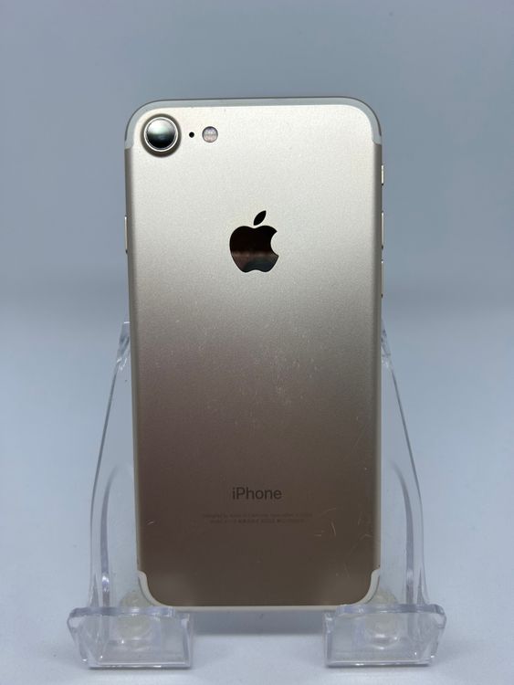 ���ϥԥͥ��ͥå� SIM�ե꡼ iPhone7  128GB ������� 94% ����̵��