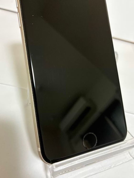 ���ϥԥͥ��ͥå�iPhoneSE��3���� 64GB �������饤��   ����̵��
