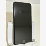 ��SIM�ե꡼ iPhoneSE ��3���� 128GB �ߥåɥʥ���