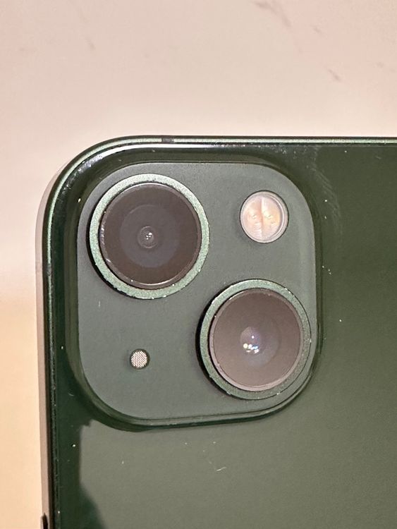 ���Хåƥ꡼83% SIM�ե꡼ iPhone13 128GB ���꡼��