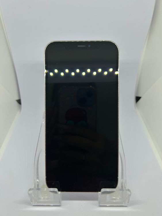 ��SIM�ե꡼ iPhone12Pro  256GB ����С�