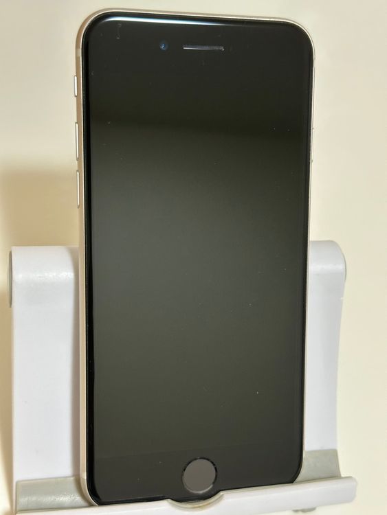 ��SIM�ե꡼ iPhoneSE ��2���� 64GB �ۥ磻��