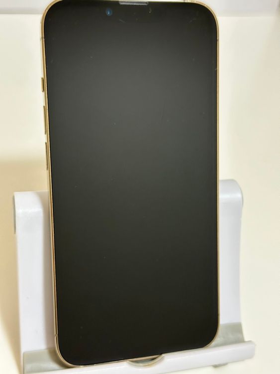 ���Хåƥ꡼86% SIM�ե꡼ iPhone13Pro 1TB �������