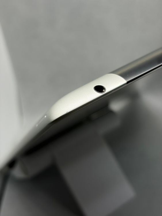 ������ iPad ��4���� 64GB ����С� Softbank