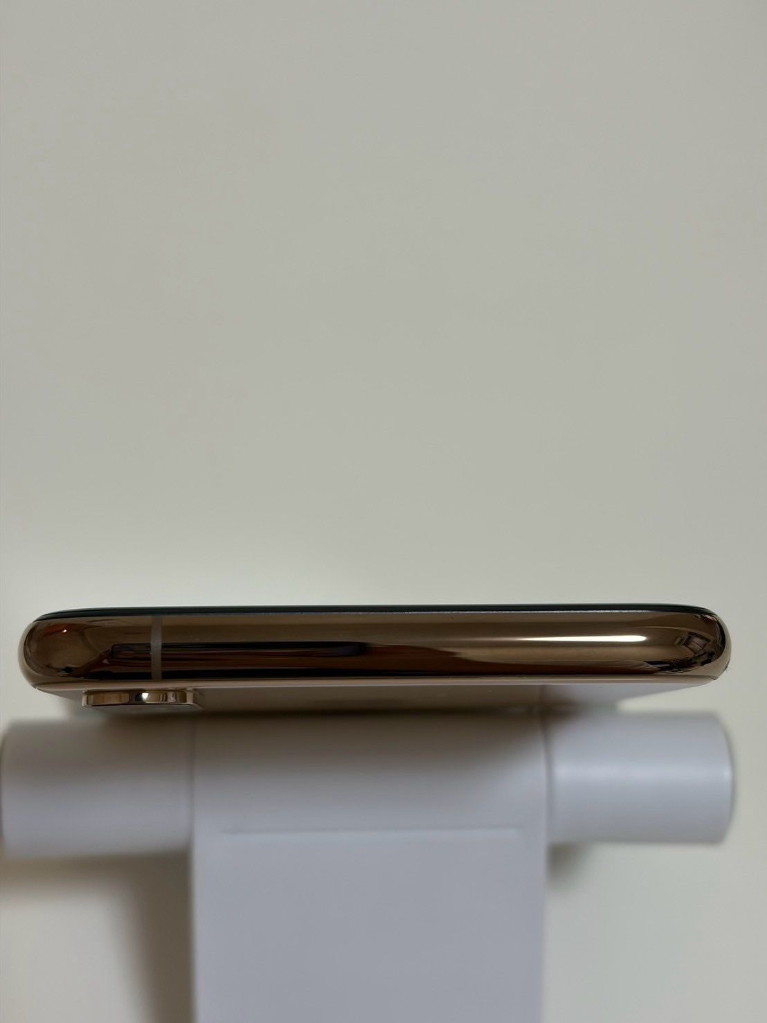 ムスビー｜○バッテリー93% SIMフリー iPhoneXS 256GB ゴールド