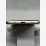 ��Ķ���� SIM�ե꡼ iPhoneSE ��3���� 64GB �������饤�� �Хåƥ꡼81%