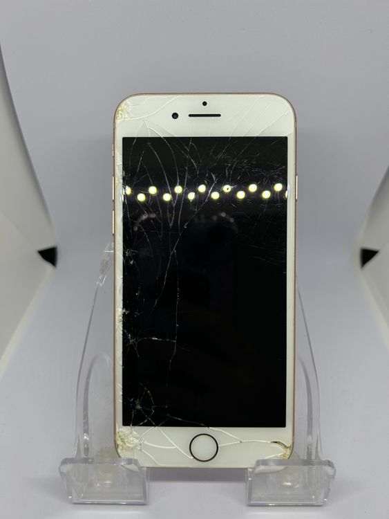 ��SIM�ե꡼ iPhone8  128GB ������� �Хåƥ꡼85%
