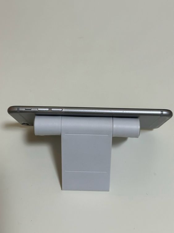 ��iPhone6 Plus 16GB ����С� docomo