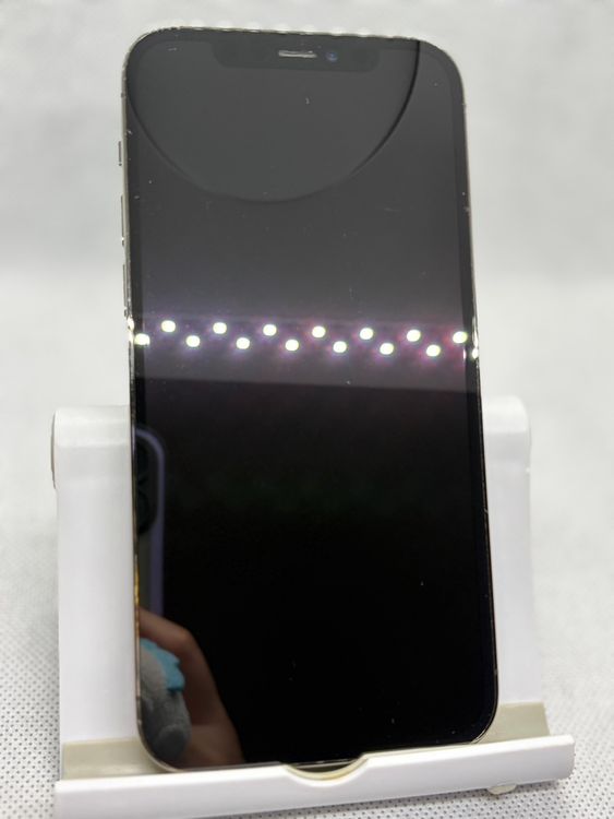 ���Хåƥ꡼83% SIM�ե꡼ iPhone12Pro 512GB ����ե�����