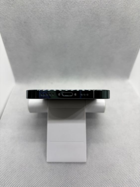 ������ SIM�ե꡼ iPhone12Pro 128GB �ѥ��ե��å��֥롼 �Хåƥ꡼82%