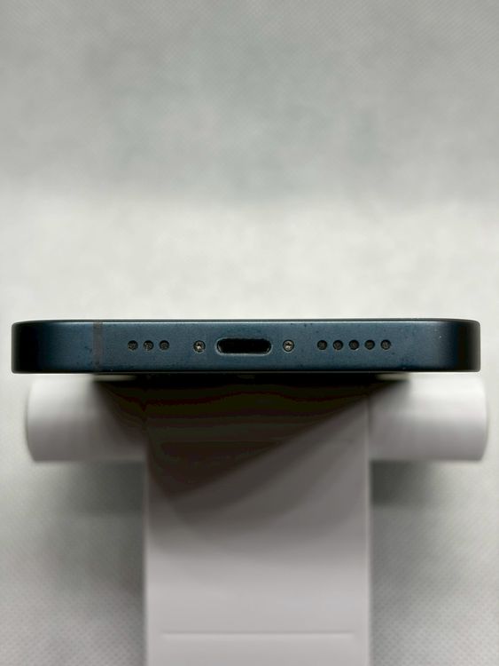 ��Ķ���� SIM�ե꡼ iPhone14 128GB �ߥåɥʥ��� �Хåƥ꡼83%