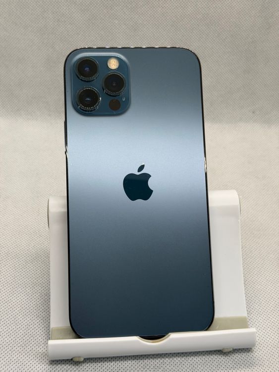 ���Хåƥ꡼100% SIM�ե꡼ iPhone12Pro 128GB �֥롼
