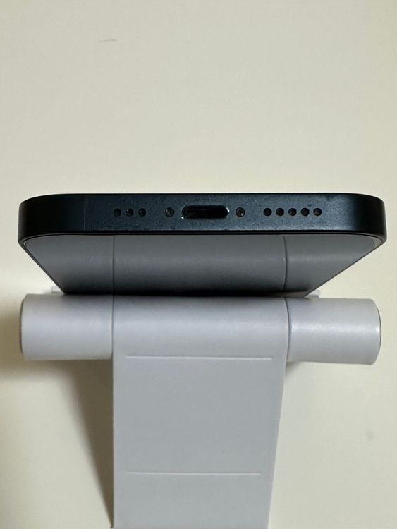 ������ SIM�ե꡼ iPhone13 128GB �ߥåɥʥ���