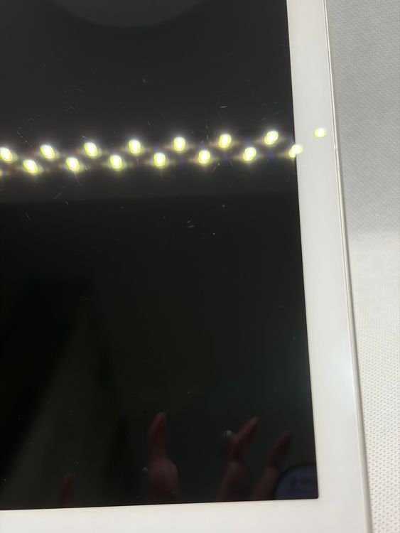 ��SIM�ե꡼ iPad ��6���� 32GB ����С�