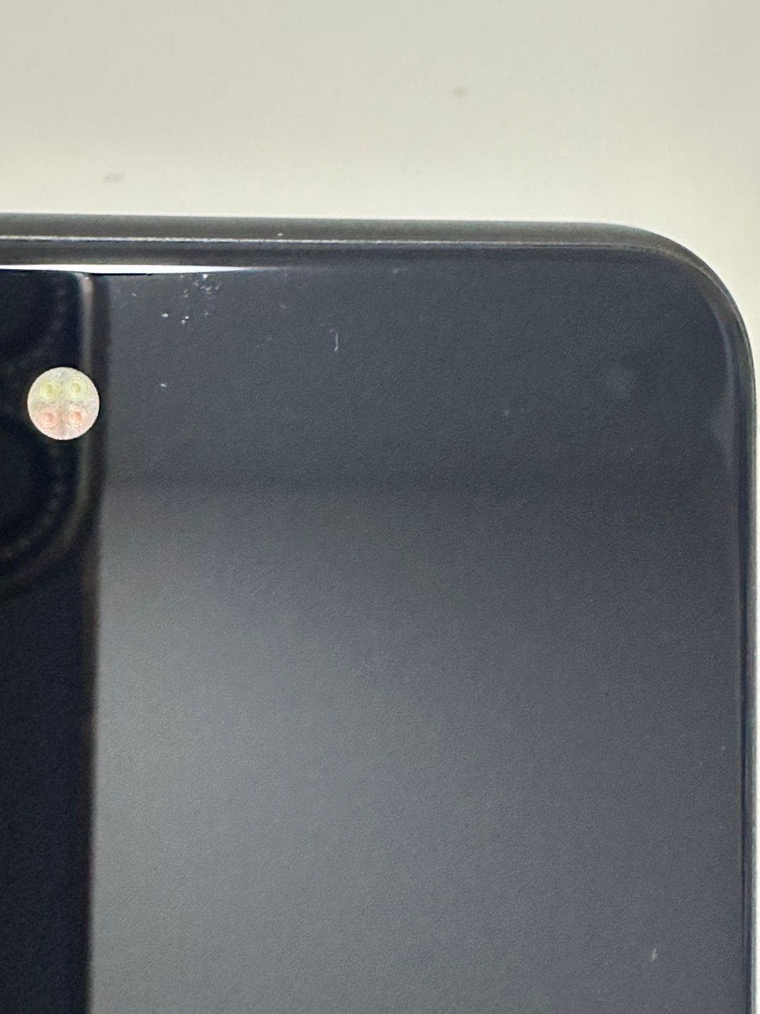 ムスビー｜○美品 バッテリー100% SIMフリー iPhoneSE 第3世代 64GB