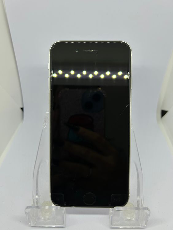 ��SIM�ե꡼ iPhoneSE��2����  128GB �ۥ磻�� �Хåƥ꡼72%