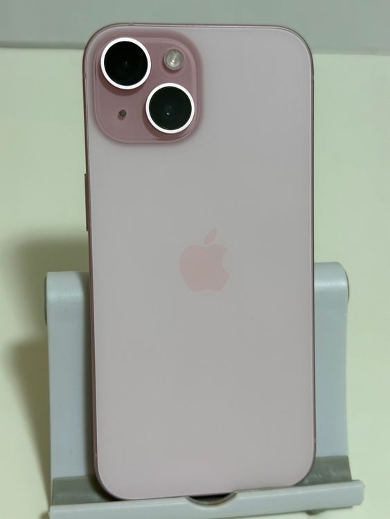 ������ �Хåƥ꡼88% SIM�ե꡼ iPhone15 128GB �ԥ�