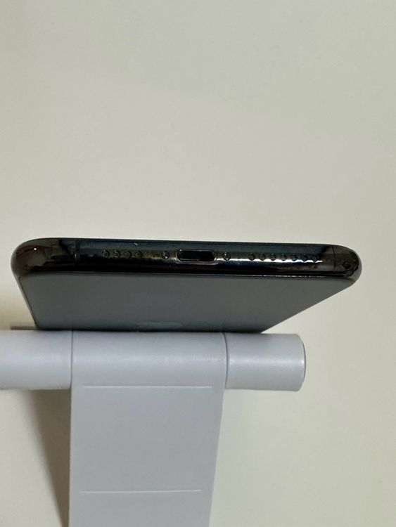 ������ SIM�ե꡼ iPhone11ProMax 256GB ���ڡ������쥤