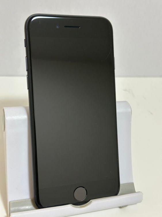 ���Хåƥ꡼100% SIM�ե꡼ iPhoneSE ��3���� 128GB �ߥåɥʥ���