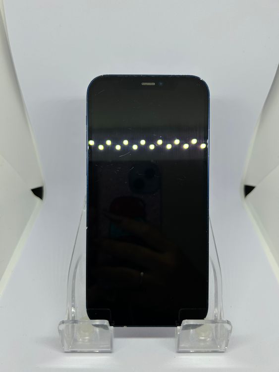 ��SIM�ե꡼ iPhone12  64GB �֥롼 �Хåƥ꡼73%